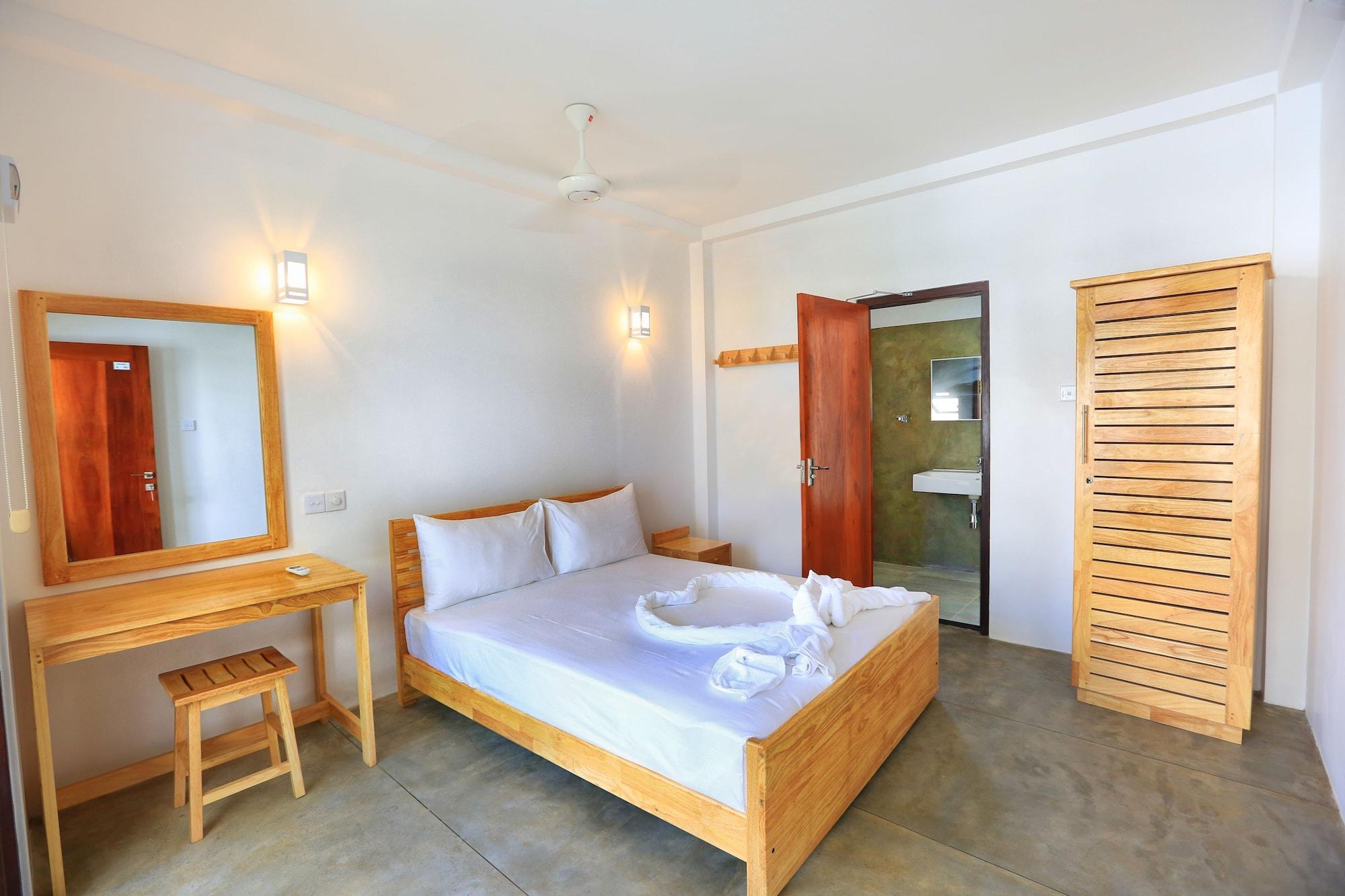 Arugambay Roccos Hotel Arugam Bay Buitenkant foto