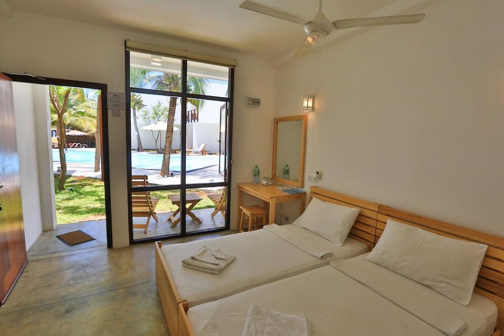 Arugambay Roccos Hotel Arugam Bay Buitenkant foto