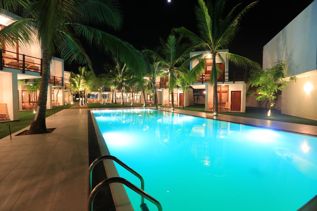 Arugambay Roccos Hotel Arugam Bay Buitenkant foto
