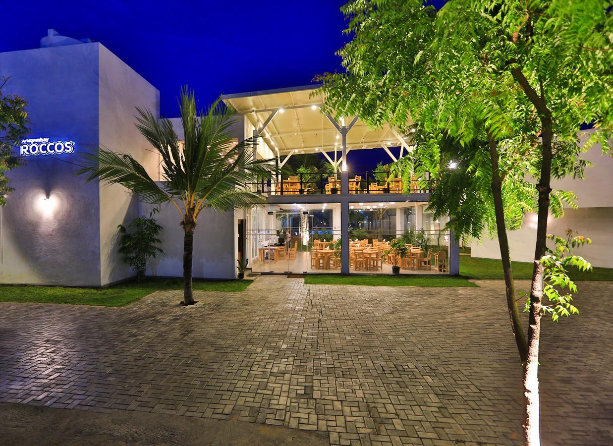 Arugambay Roccos Hotel Arugam Bay Buitenkant foto