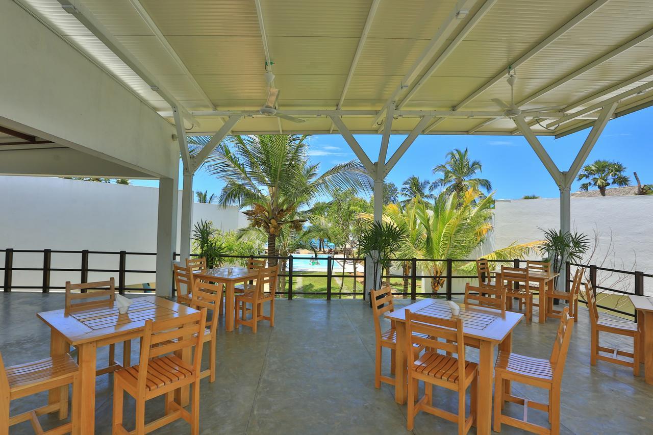 Arugambay Roccos Hotel Arugam Bay Buitenkant foto